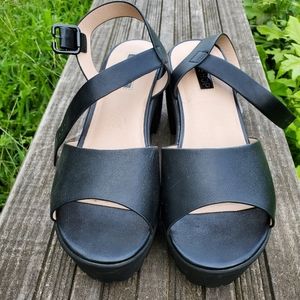 TOPSHOP Black Sandals Platform